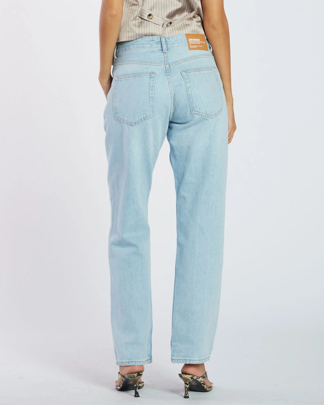 ARCH STRAIGHT LIGHT BLUE