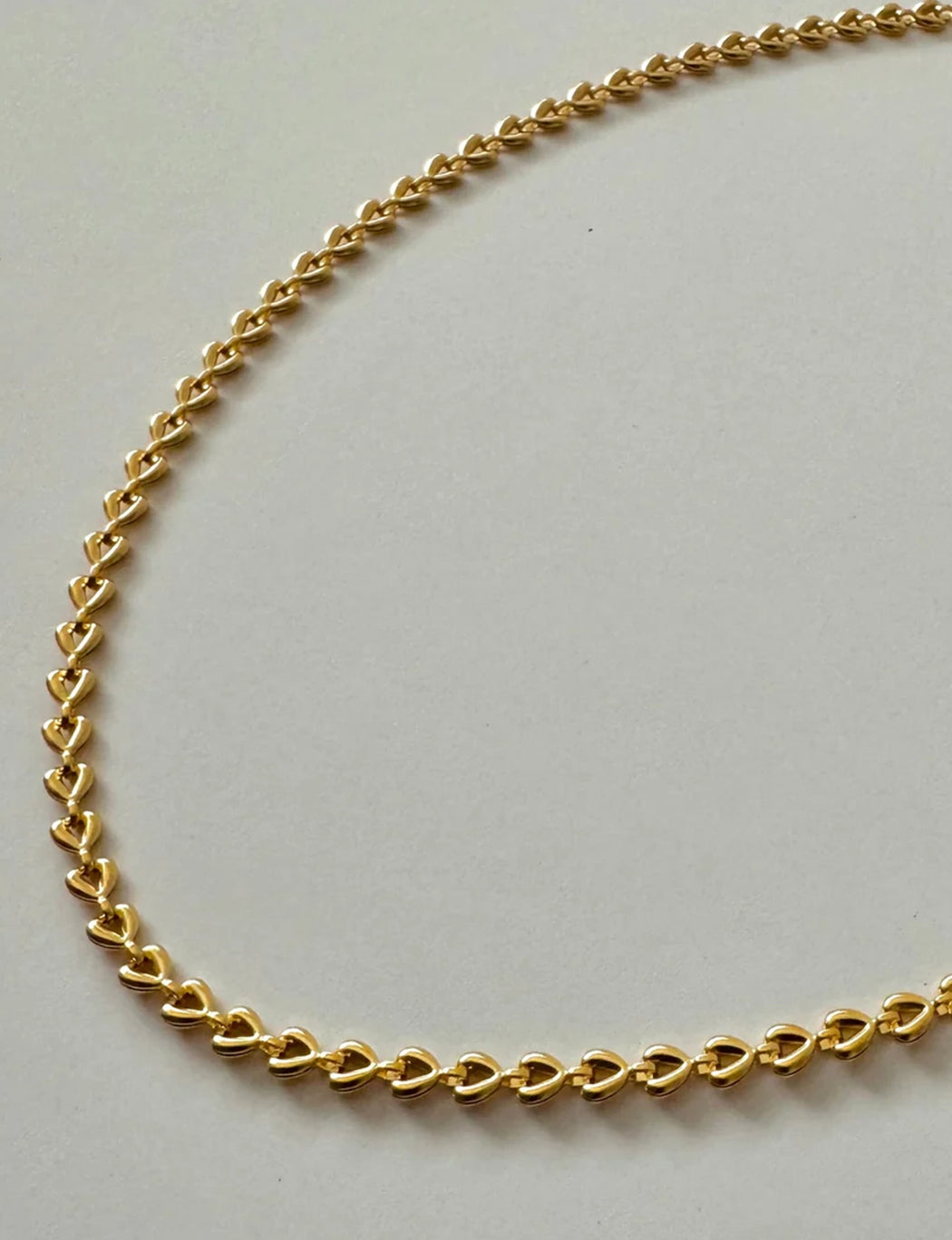 AMOUR CHAIN NECKLACE