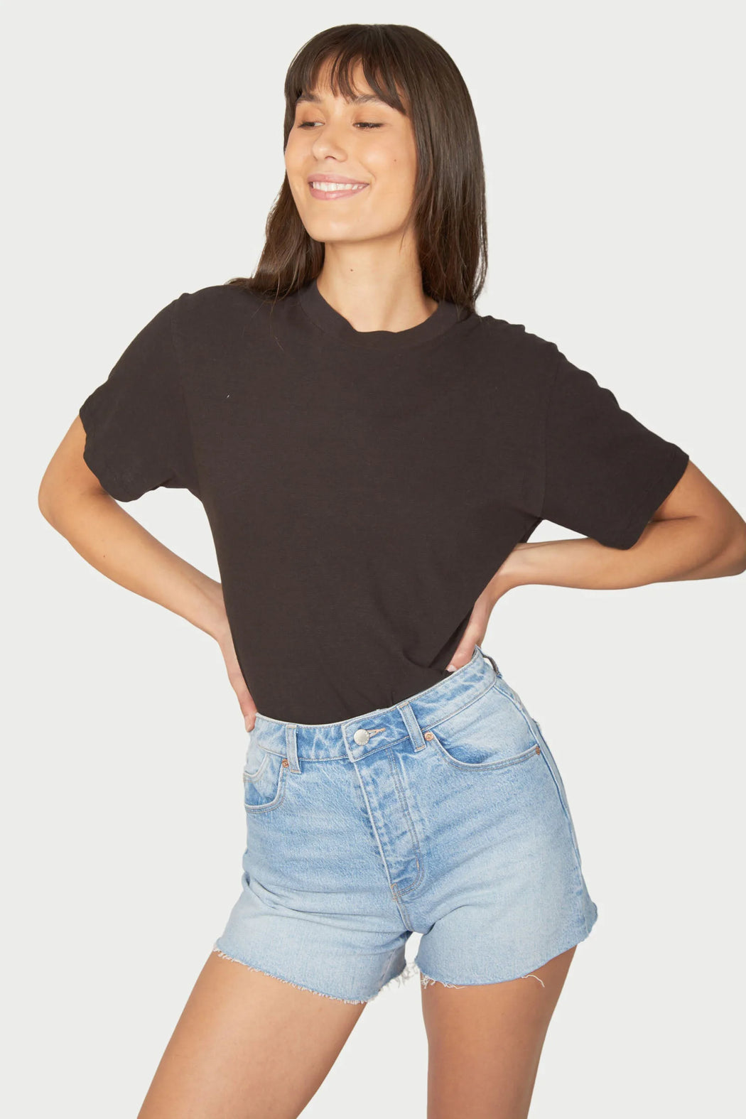 BLACK TOMBOY TEE