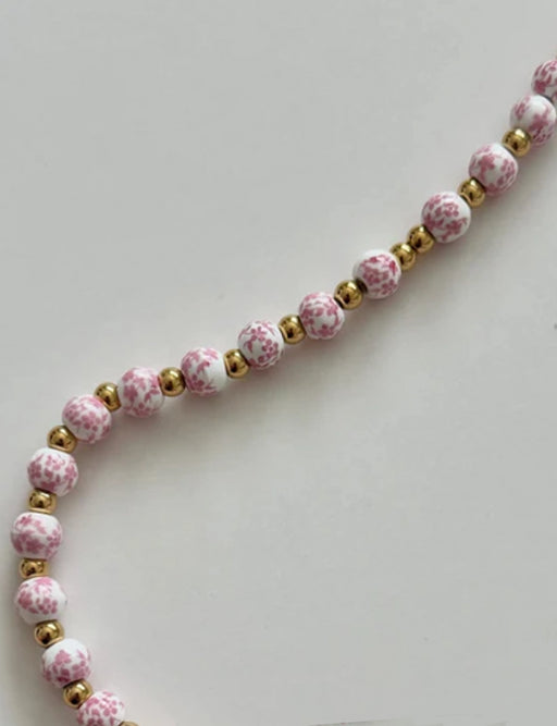 PINK FLORAL BEAD NECKLACE