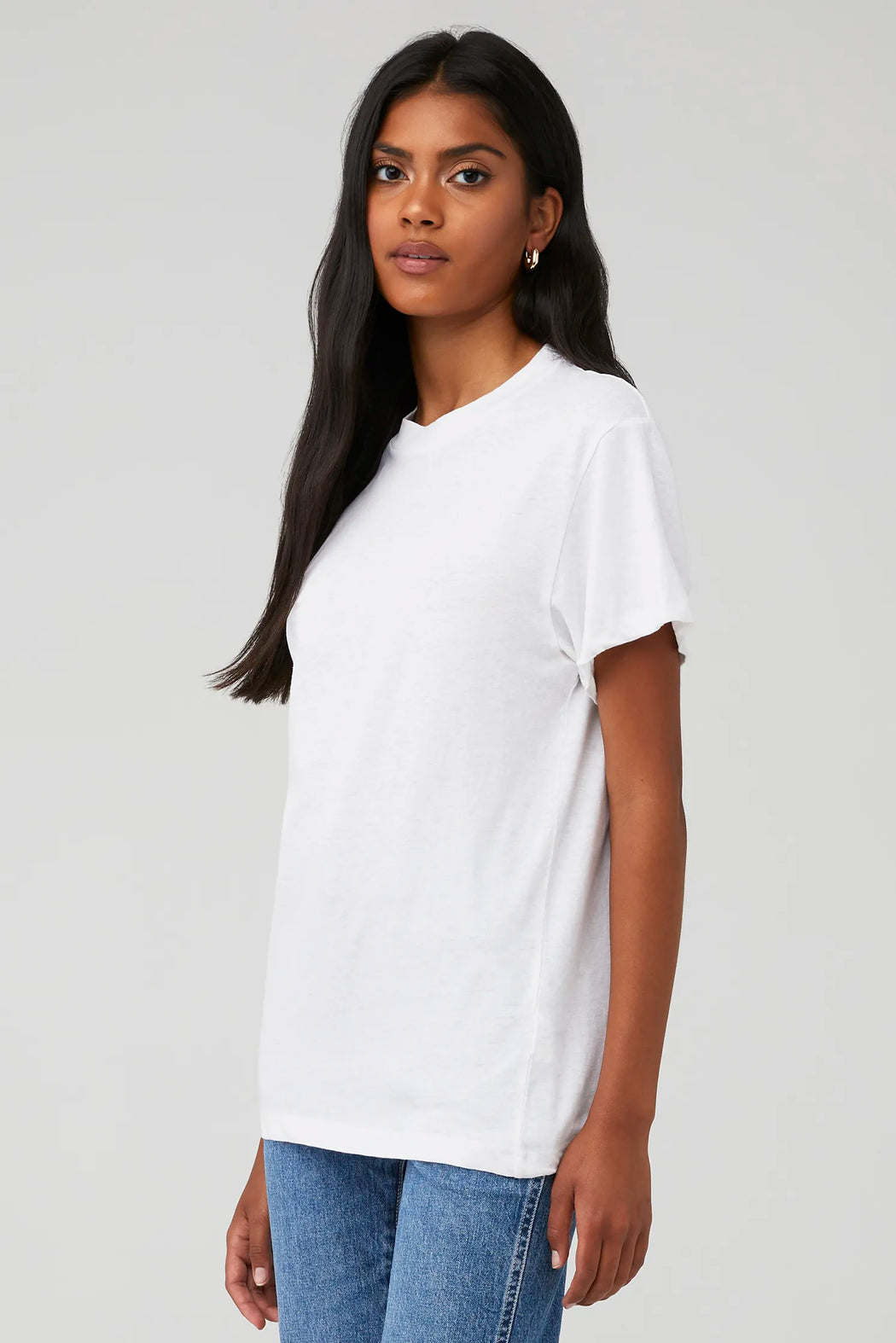 WHITE TOMBOY TEE